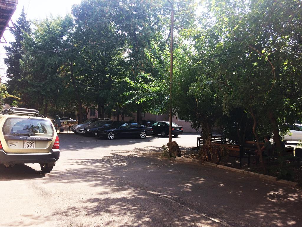 Modern Apartment Avlabari Tbilisi Luaran gambar