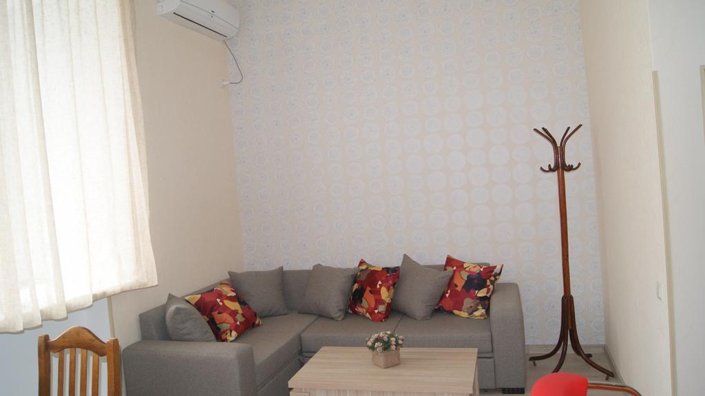 Modern Apartment Avlabari Tbilisi Luaran gambar